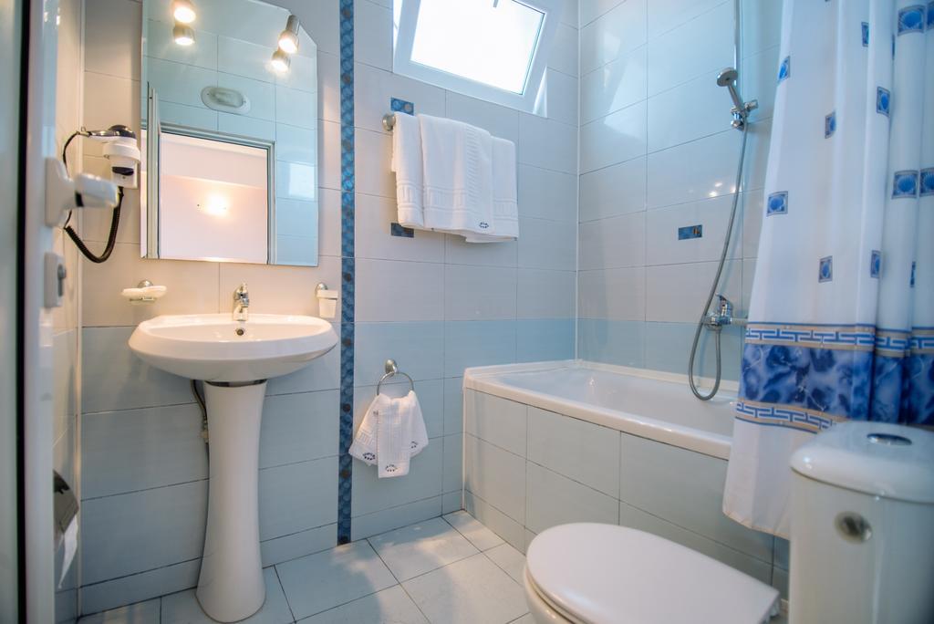 Vromos Guest House Chernomorets Exterior photo